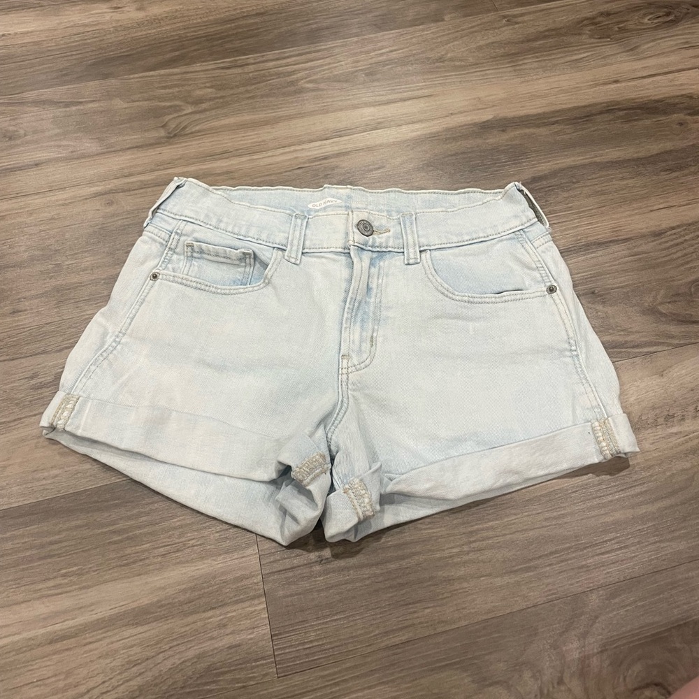 Old Navy Boyfriend Shorts Light Wash